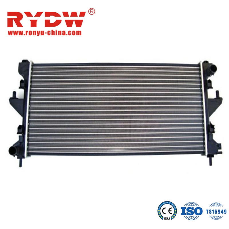 Quality Italy Auto Spare Parts Radiator Kit 1340359080