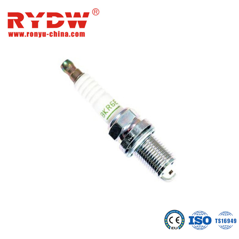 Quality Japan Auto Spare Parts Spark Plug Kit Bkr6e