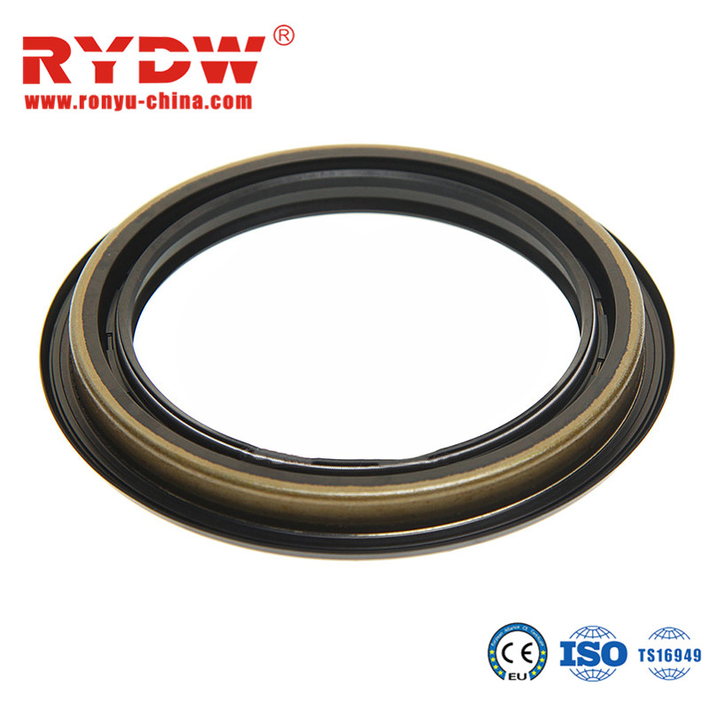 Quality Japan Auto Spare Parts Oil Seal Kit UM5133065